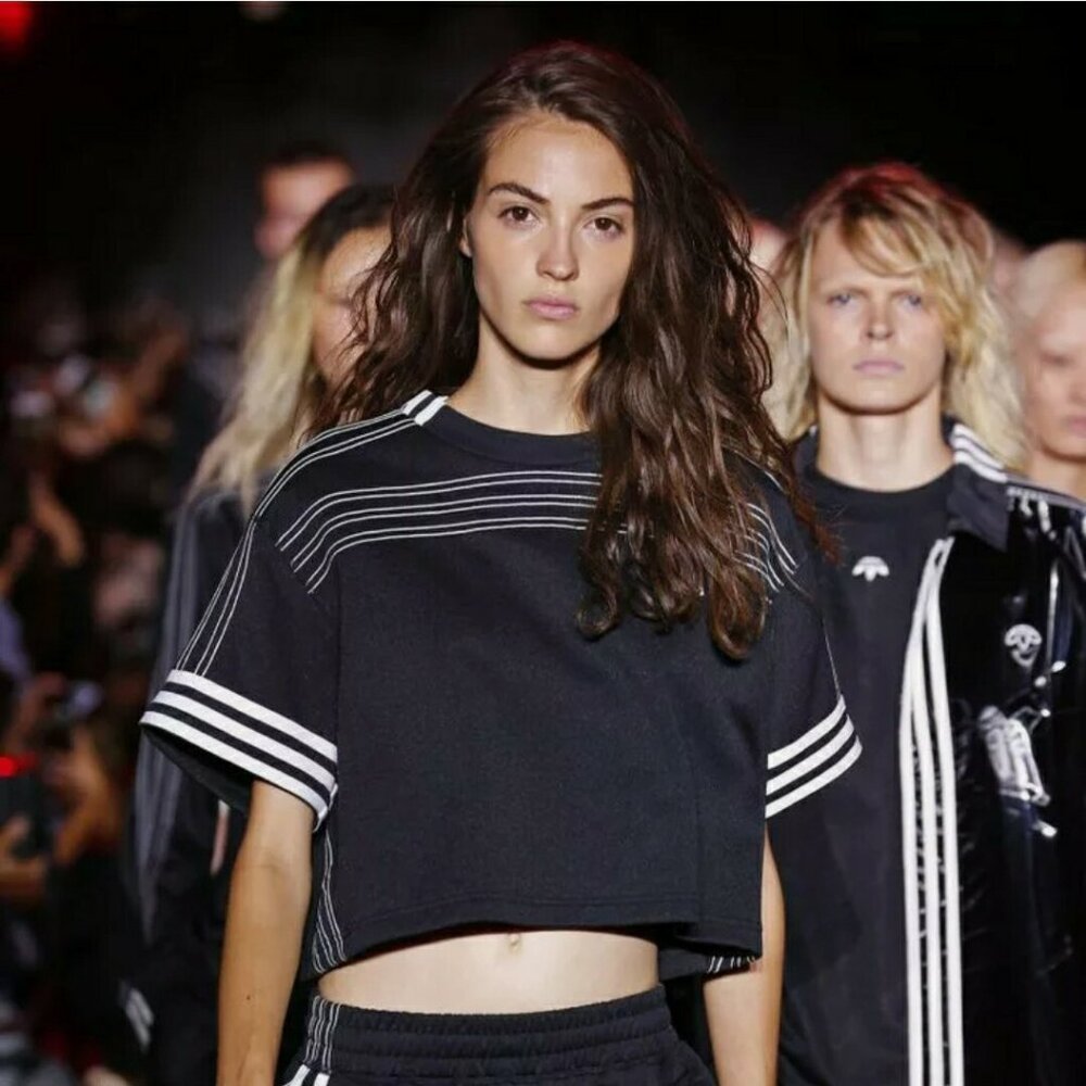 NEW Adidas x Alexander Wang crop tshirt sz S - Picture 4 of 4